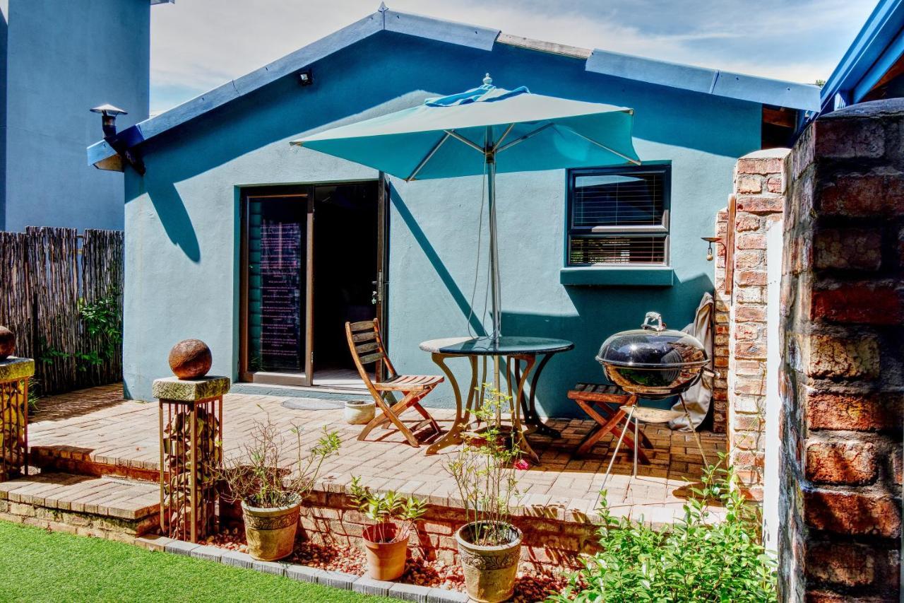 Die Blou Huis Clarens Exterior photo